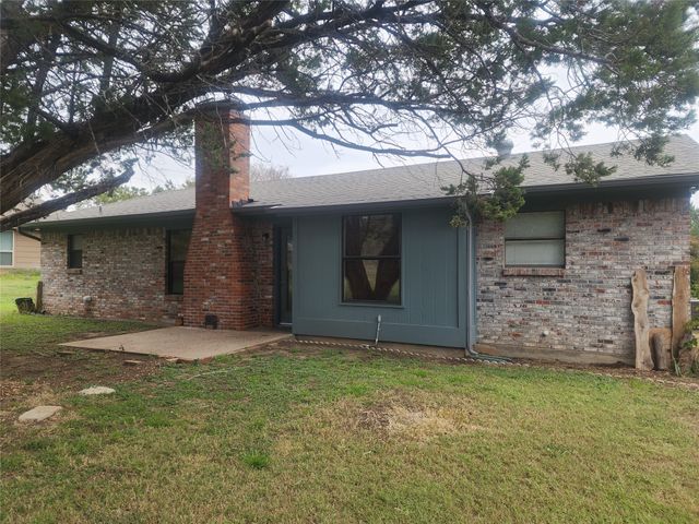 4302 N Chisholm Trail, Granbury, TX 76048