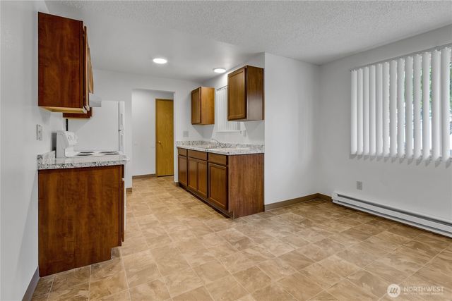 17002 6th Avenue E, Spanaway, WA 98387