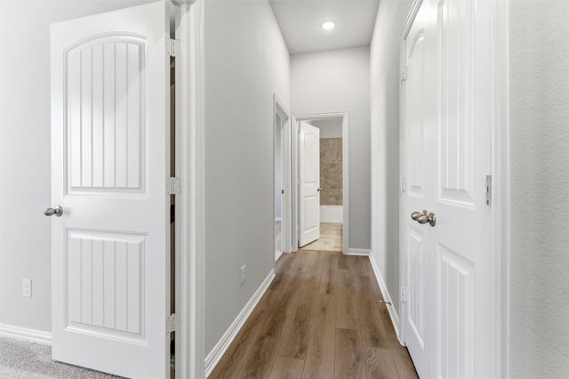 90 Big Bend Trail, Valley View, TX 76272