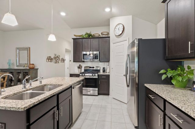 119 Rogerdale River Drive, Magnolia, TX 77354