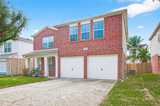 15007 Sugar Sands Drive, Sugar Land, TX 77498