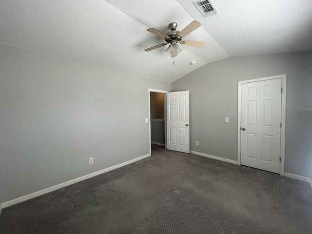 1040 Charlie Daniels Pkwy Apt 204, Mount Juliet, TN 37122