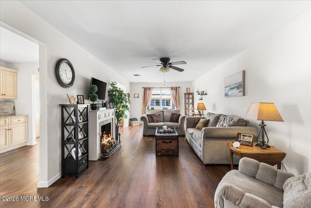 4 Phillips Road, Brick, NJ 08724