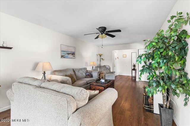 4 Phillips Road, Brick, NJ 08724