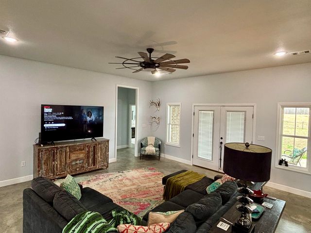 2110 Ponderosa Dr, Jonesboro, AR 72405