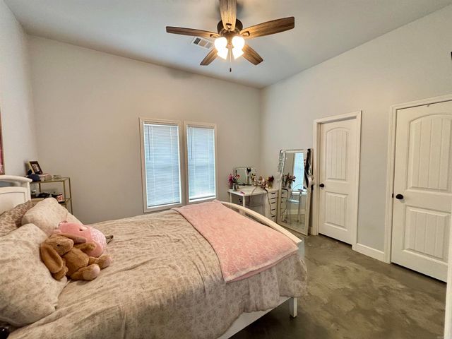 2110 Ponderosa Dr, Jonesboro, AR 72405