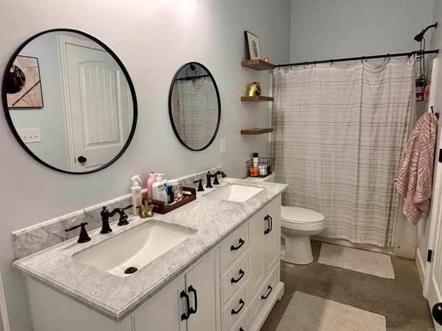 2110 Ponderosa Dr, Jonesboro, AR 72405