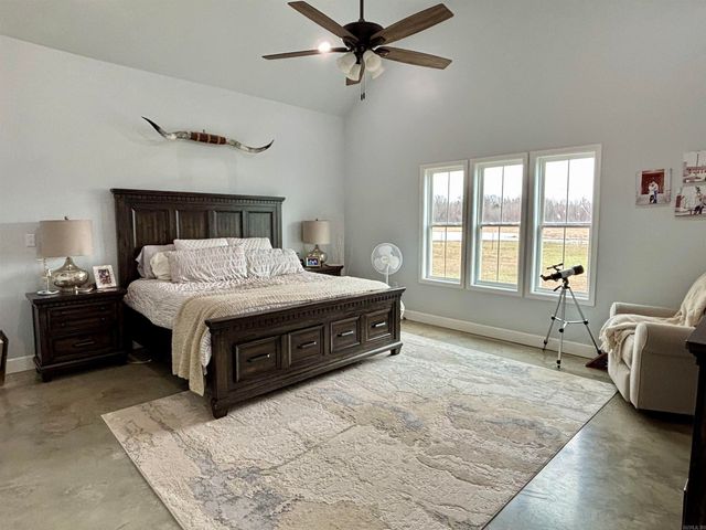 2110 Ponderosa Dr, Jonesboro, AR 72405