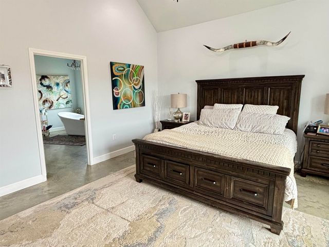 2110 Ponderosa Dr, Jonesboro, AR 72405