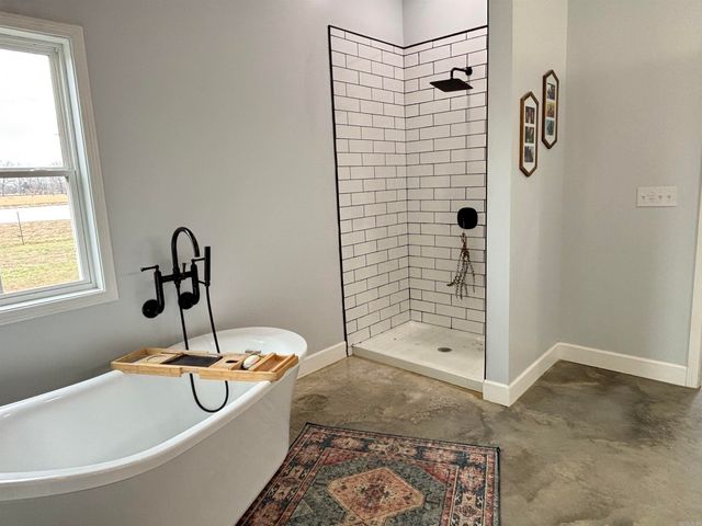 2110 Ponderosa Dr, Jonesboro, AR 72405