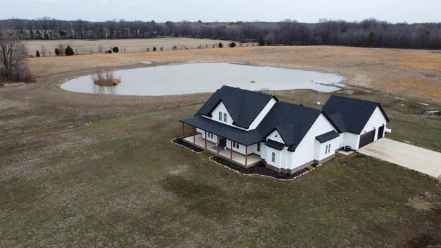 2110 Ponderosa Dr, Jonesboro, AR 72405