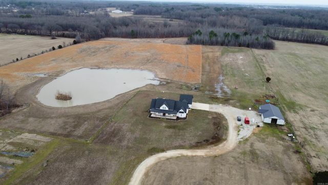 2110 Ponderosa Dr, Jonesboro, AR 72405