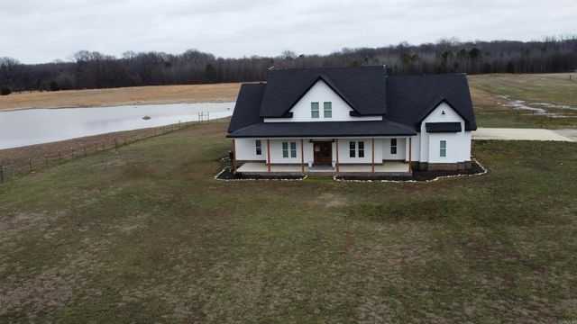 2110 Ponderosa Dr, Jonesboro, AR 72405