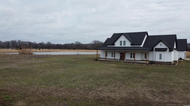 2110 Ponderosa Dr, Jonesboro, AR 72405