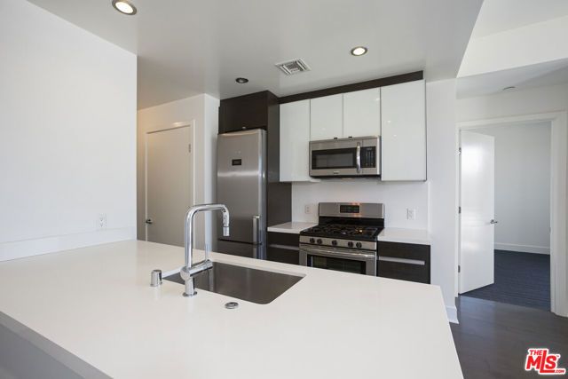 7857 W MANCHESTER Avenue 110, Playa Del Rey (los Angeles), CA 90293