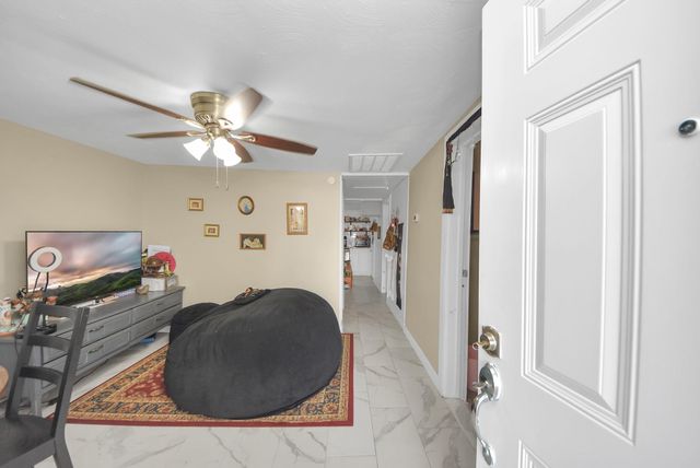 1109 Carver Street, Baytown, TX 77520