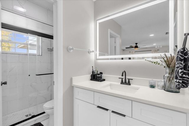 11137 ACME DRIVE 207 A, Orlando, FL 32825