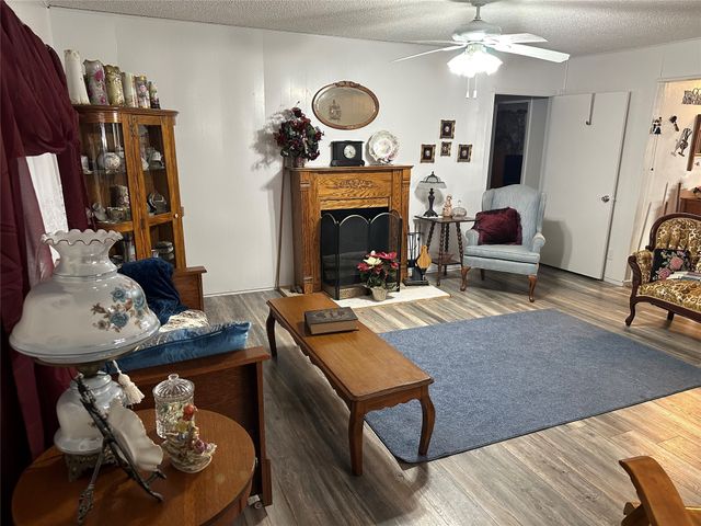 404 W Pioneer Street, Rising Star, TX 76471