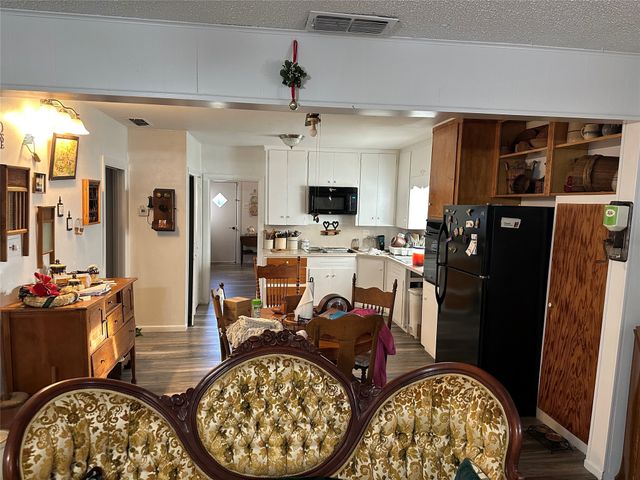 404 W Pioneer Street, Rising Star, TX 76471