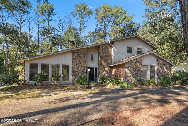 103 Redbud Trail, Brandon, MS 39047