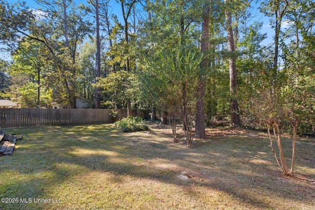 103 Redbud Trail, Brandon, MS 39047