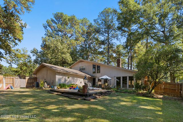 103 Redbud Trail, Brandon, MS 39047