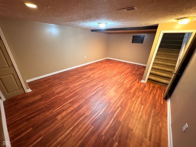 11110 Dura Drive, Indianapolis, IN 46229