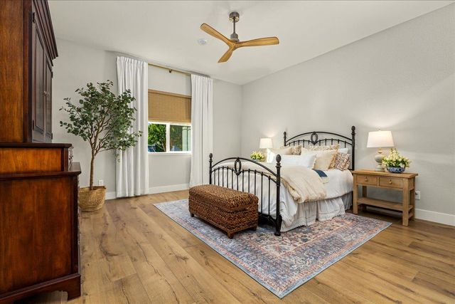 827 Lodge Way, Lincoln, CA 95648