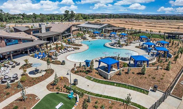 827 Lodge Way, Lincoln, CA 95648