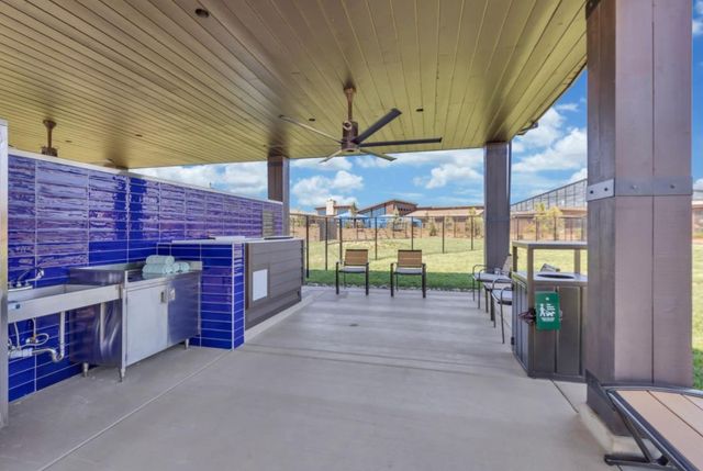 827 Lodge Way, Lincoln, CA 95648