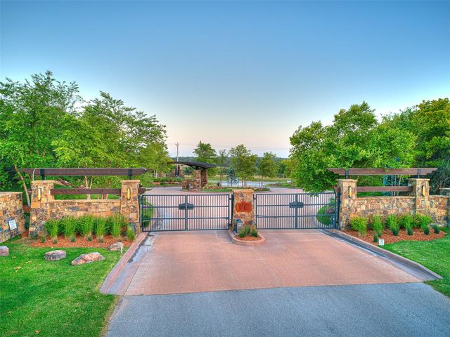 6648 James Creek Trail, Edmond, OK 73034