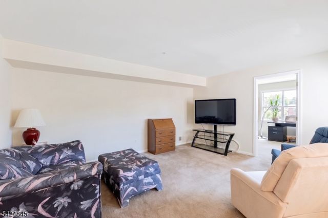 81 Park Edge 2K, Berkeley Heights Twp., NJ 07922