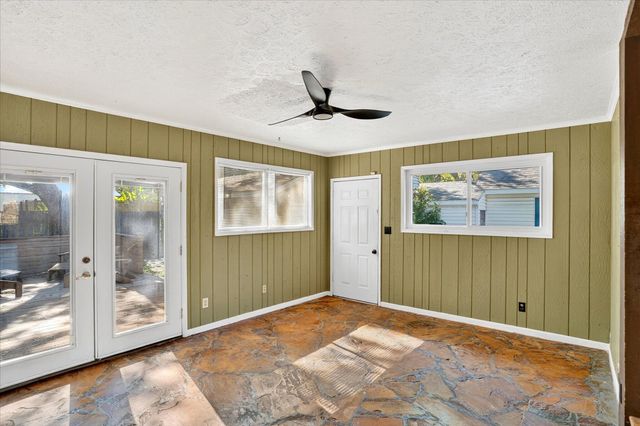 620 E Sunshine Street, Springfield, MO 65807