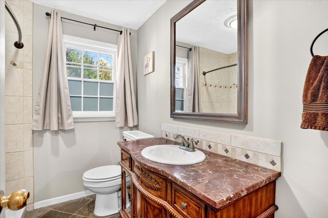 620 E Sunshine Street, Springfield, MO 65807