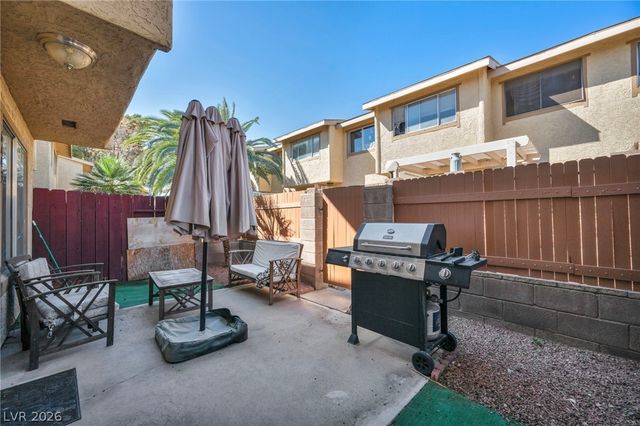 6443 Big Pine Way, Las Vegas, NV 89108