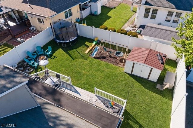 15 Center St, Mount Olive Twp., NJ 07828