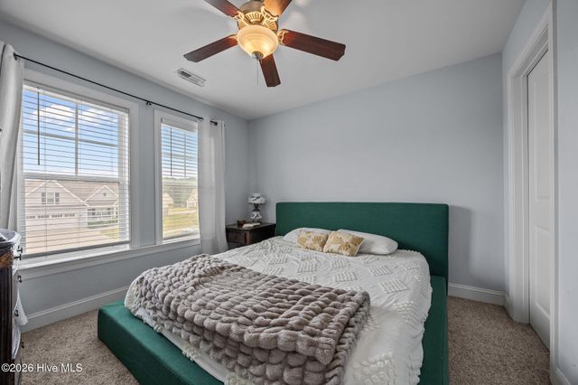 505 Diamond Ridge Court, Hubert, NC 28539