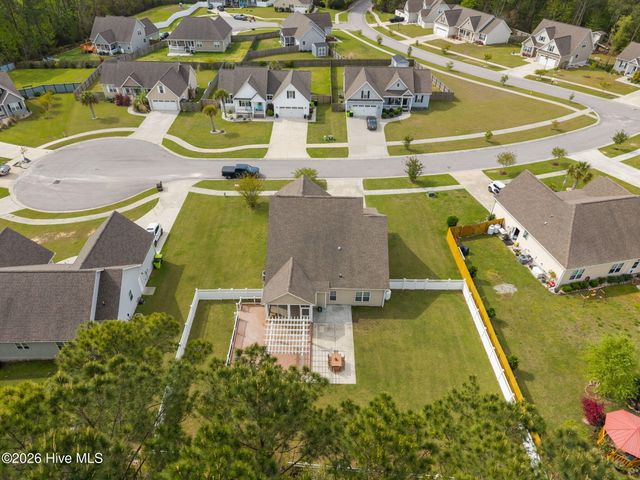 505 Diamond Ridge Court, Hubert, NC 28539