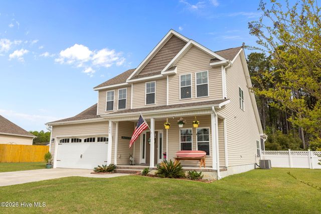 505 Diamond Ridge Court, Hubert, NC 28539