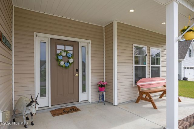 505 Diamond Ridge Court, Hubert, NC 28539