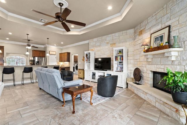 416 Western Sky TRL, Jarrell, TX 76537