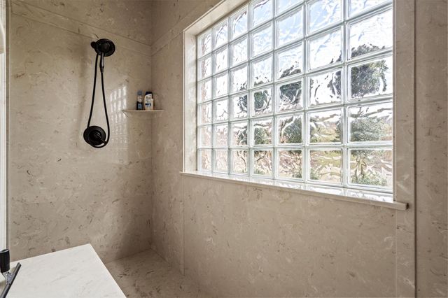 416 Western Sky TRL, Jarrell, TX 76537