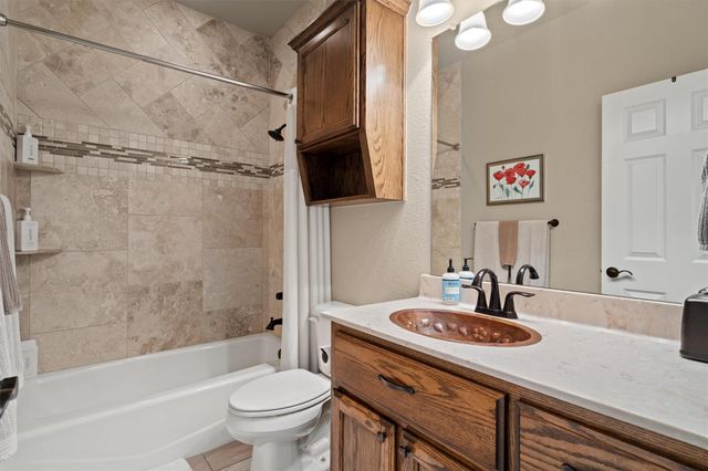 416 Western Sky TRL, Jarrell, TX 76537
