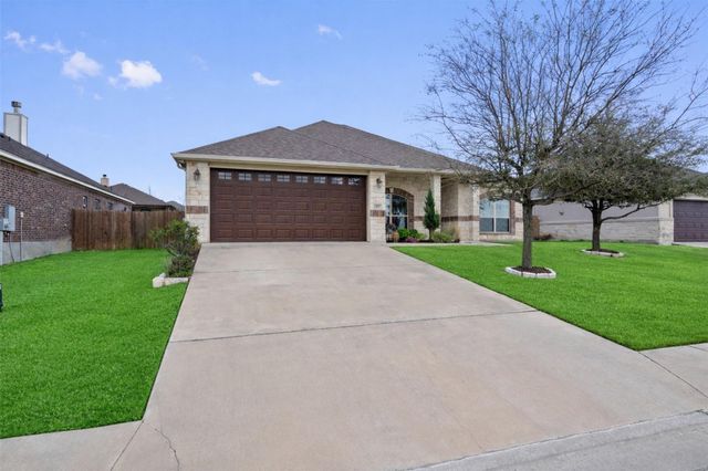 416 Western Sky TRL, Jarrell, TX 76537
