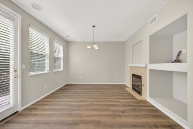 714 W Riviera Lane, Clovis, CA 93619