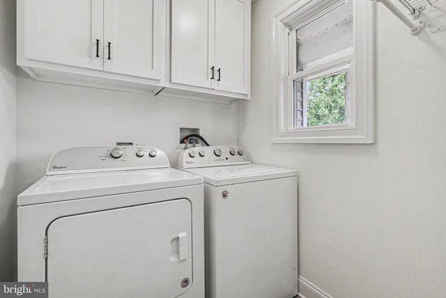 8 LONGVIEW DRIVE, Mechanicsburg, PA 17050