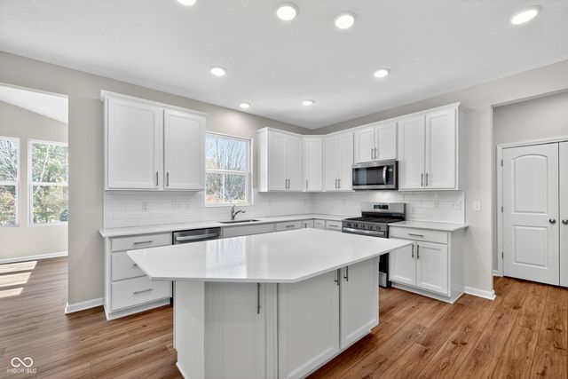 7019 Crystal Court, Brownsburg, IN 46112