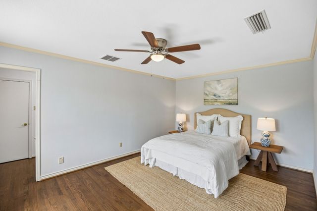 1 Crown Place, Richardson, TX 75080