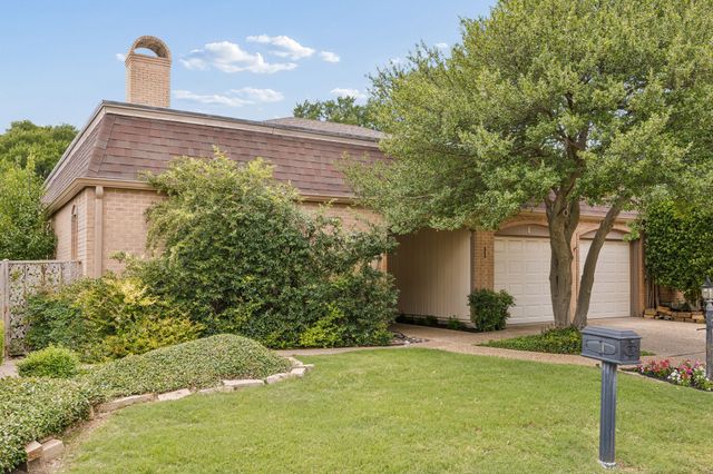 1 Crown Place, Richardson, TX 75080