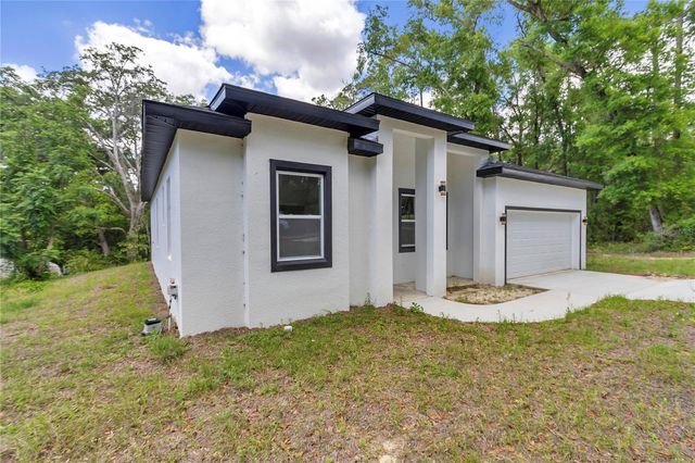 4592 SW CHANNEL HEIGHTS COURT, Dunnellon, FL 34431